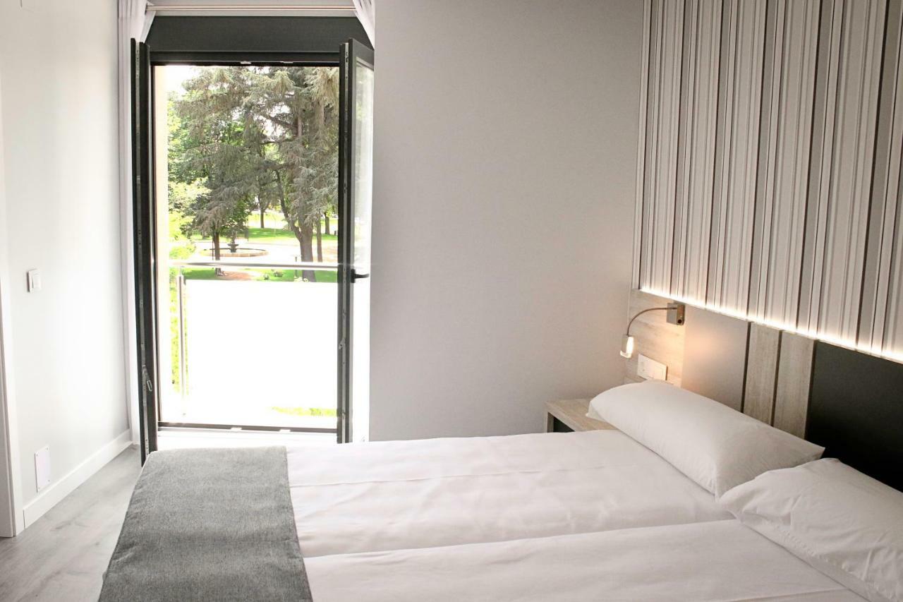 Parque Florida Hotell Ciudad-Rodrigo Eksteriør bilde